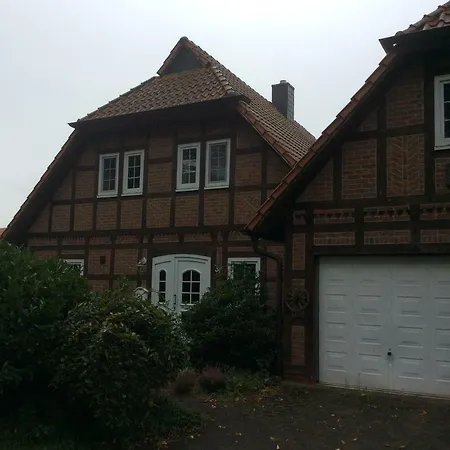 Dom wakacyjny Heinrichs Ferienhaus *